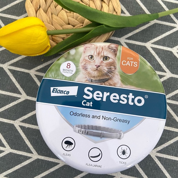 Seresto Cat Flea & Tick Collar, Vet-Recommended, 8-Month Protection - Picture 1 of 8